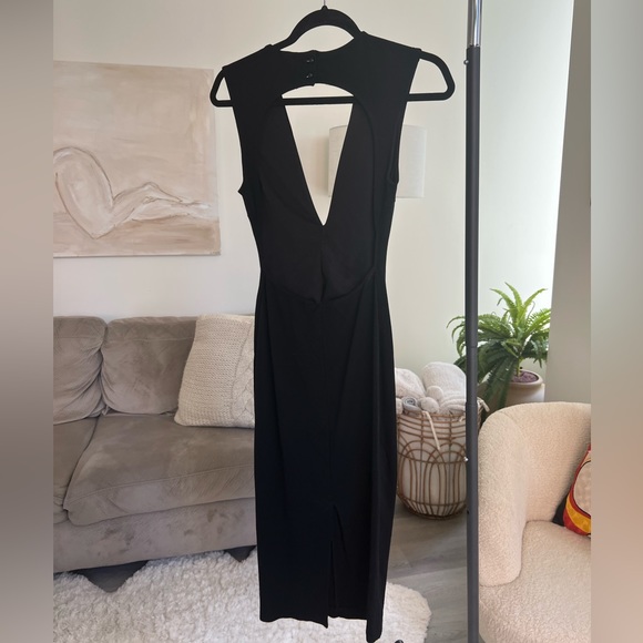 Little Black Dress with Deep Plunge Front and Open Back Size Small - Picture 2 of 4